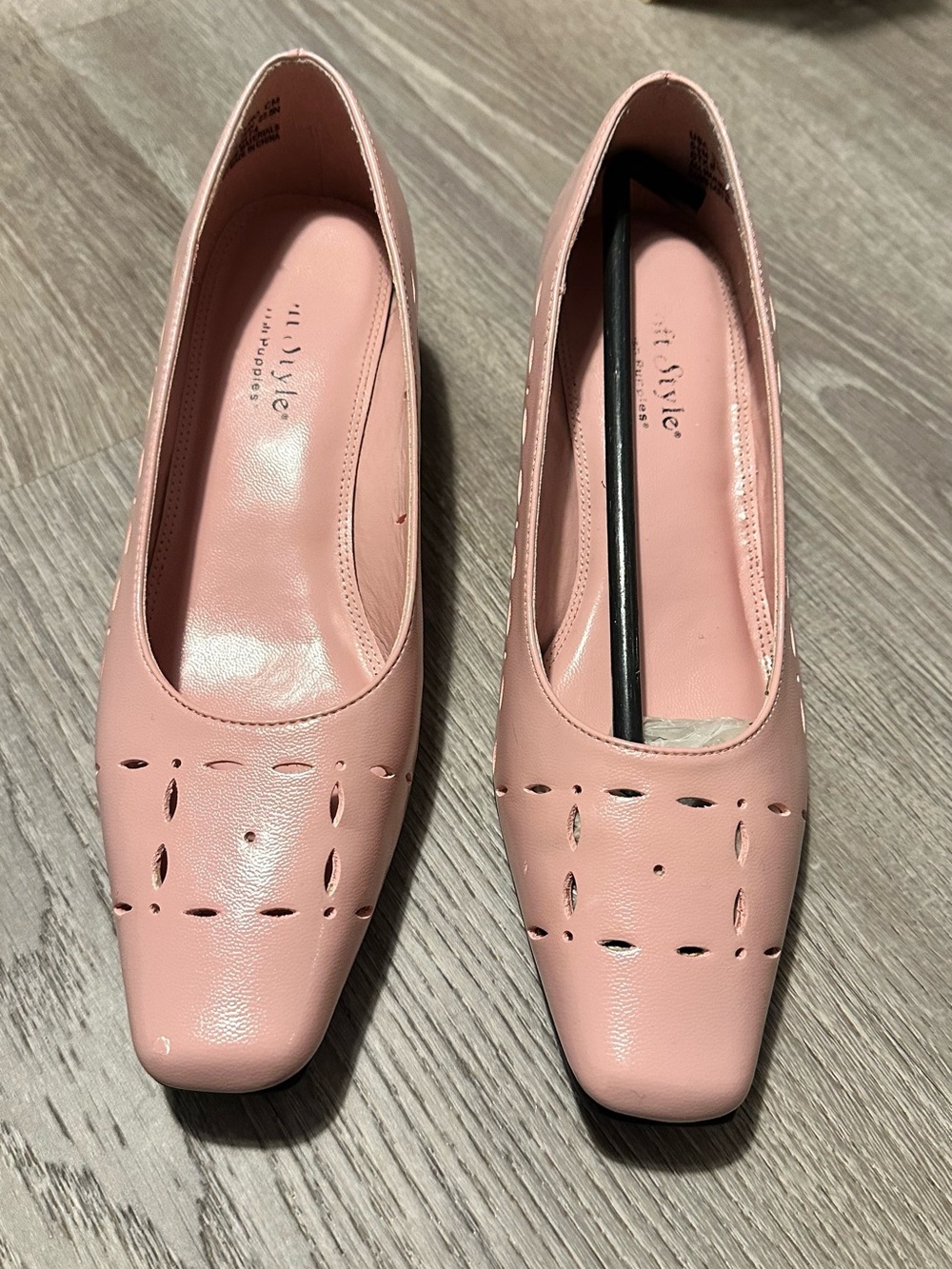 Hush Puppies Blush Pink Perforated Square-Toe 1.5” heels